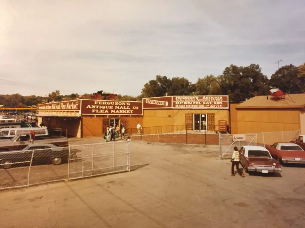 Cincinnati's Best Thrift, Vintage, And Consignment Shops - Lost In 