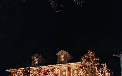 Top 9 Christmas Light Displays in Cincinnati Neighborhood