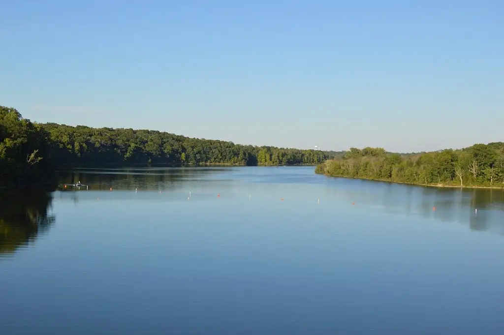 Caesar Creek Lake - <a href="Top Worth Visiting Lakes Cincinnati - Caesar Creek Lake">Photo Source</a>