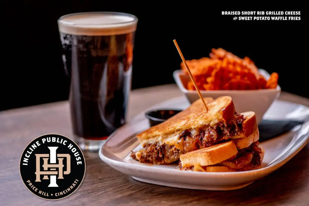 𝐁𝐑𝐀𝐈𝐒𝐄𝐃 𝐒𝐇𝐎𝐑𝐓 𝐑𝐈𝐁 𝐆𝐑𝐈𝐋𝐋𝐄𝐃 𝐂𝐇𝐄𝐄𝐒𝐄 @ Incline Public House - <a href="https://www.facebook.com/photo.php?fbid=215946644403845&set=pb.100079655311511.-2207520000.&type=3">Photo Source</a>